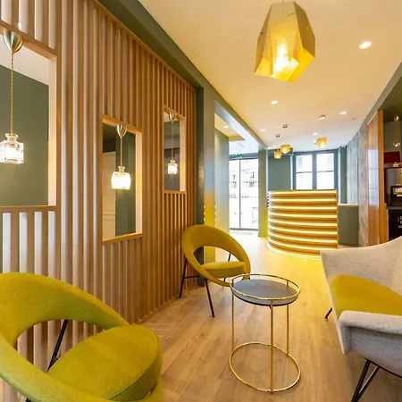 15 Montparnasse Hotel