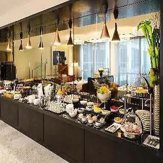 호텔 Ascott Arc De Triomphe 4*
