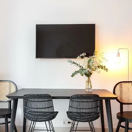 Apartment Habitat Parisien - 1br-1ba For 4 - Marais Bastille Paris