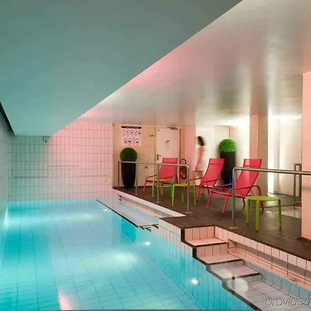 Aparthôtel Adagio Tour Eiffel 4*