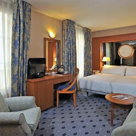 Opera Affiliated By Melia Hotel