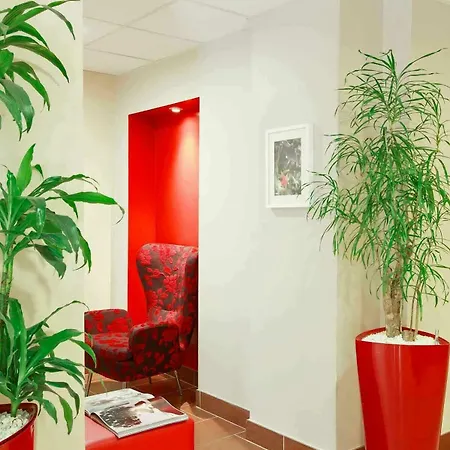 Ibis Grands Boulevards Opéra 9e