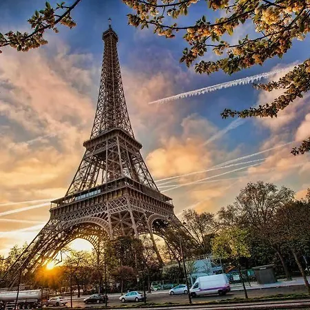 Hotel Kleber Champs-elysées Tour-eiffel 3*