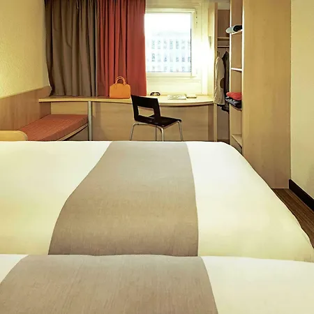 Ibis Gare Du Nord Château Landon 10ème Hotel