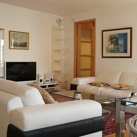 Galeries Lafayette - 2 Pieces - 9 Apartment