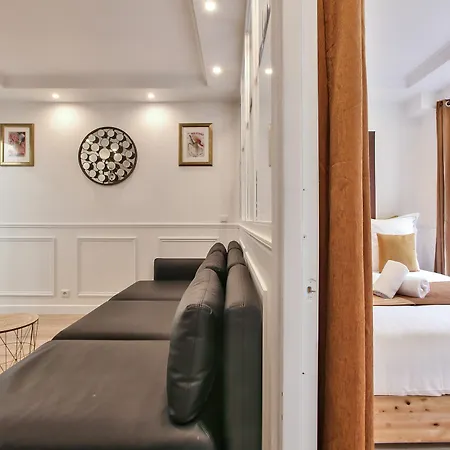Apartment 65-french Cancan St Denis Paris