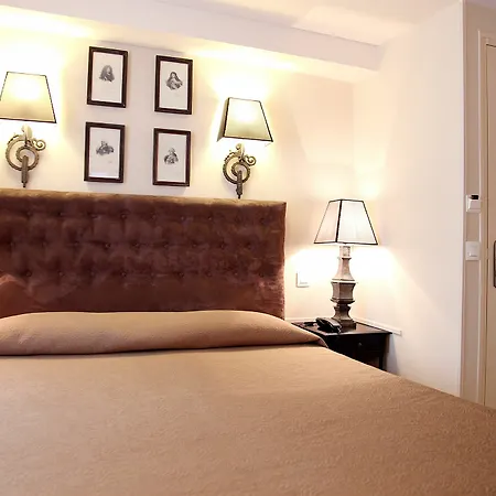 Hotel Saint-louis Marais