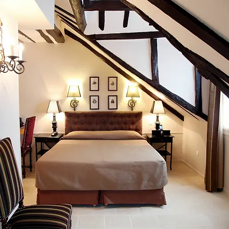 Hotel Saint-louis Marais 3*