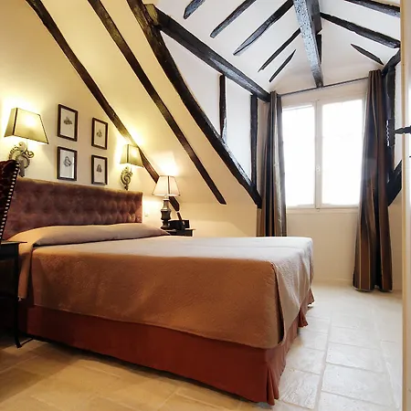 Hotel Saint-louis Marais París
