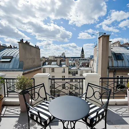 L'hotel Hotel 5*