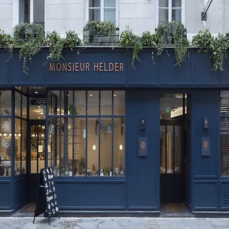 Monsieur Helder 3* Paris