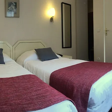 Crimée 3* Paris