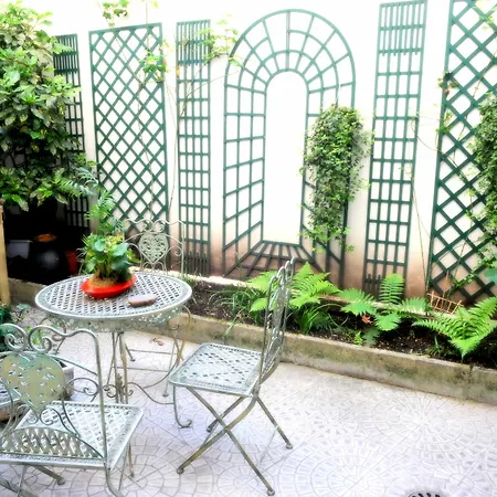 Hotel Crimée 3*