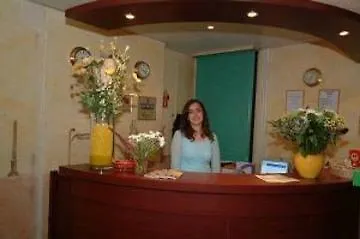 Ibis Styles Jardin De La 3* Paříž
