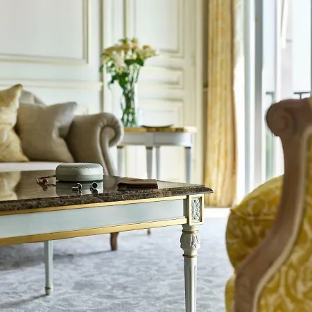 Hotel Le Meurice - Dorchester Collection Paryż