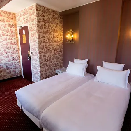 Regyn's Montmartre Hotel