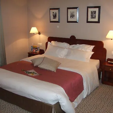 Hotel Ibis Gare Du Nord Tgv
