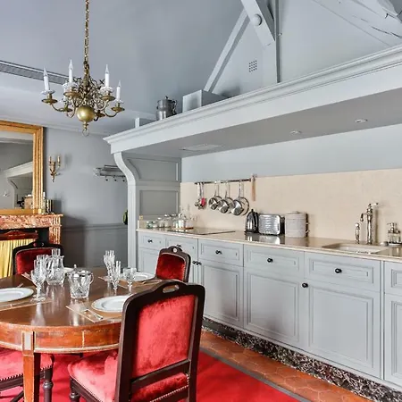 Parc Royal Apartment