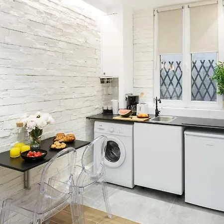 Apartment Lovely Place In A Quiet Area Between Invalides Et Eiffel Tower *