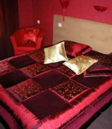 Cecilia Hotel