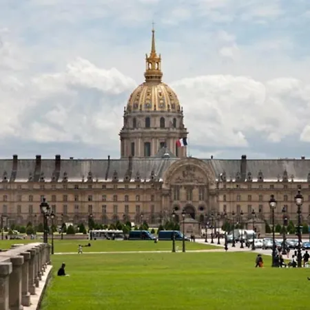 Apartment Joie Tour Eiffel - Rue Cler Paris