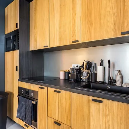 Cmg Voltaire// Père Lachaise Appartement Paris