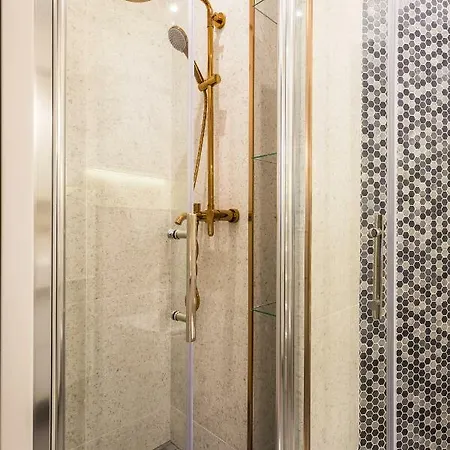 Appartement Cmg Charonne / Voltaire Iii Parijs