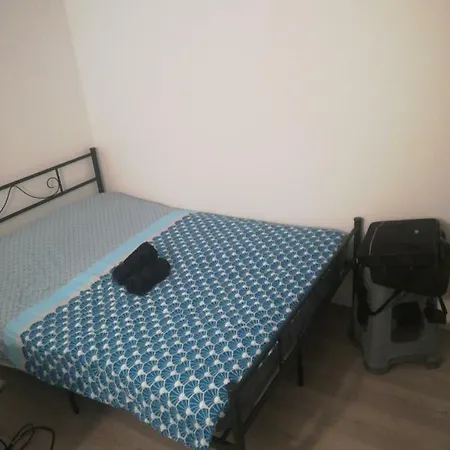 Séjour chez l'habitant A 20 Minutes De Paris