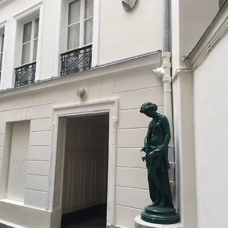 Joie St Germain Des Prés - Jardin Luxembourg