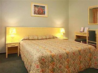 Du Pre Hotel