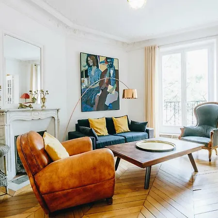 Private Apartment - Eiffel Tower - Ecole Militaire