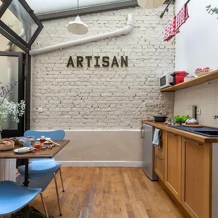 Artisan Lofts Near Marais * Parigi