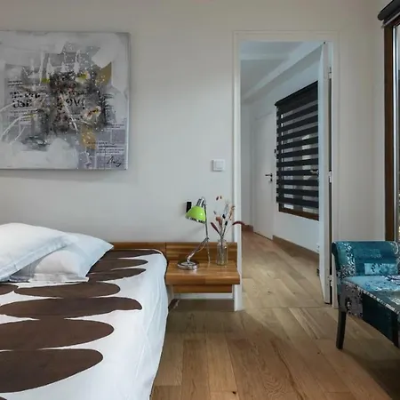 3-bedroom Quai Des Grands Augustins * Parijs