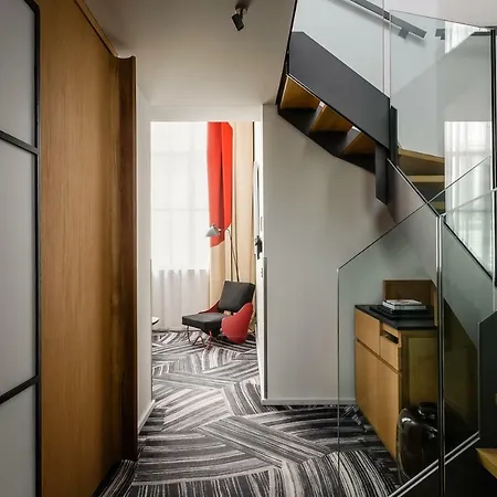 Hotel Du Ministère 4*