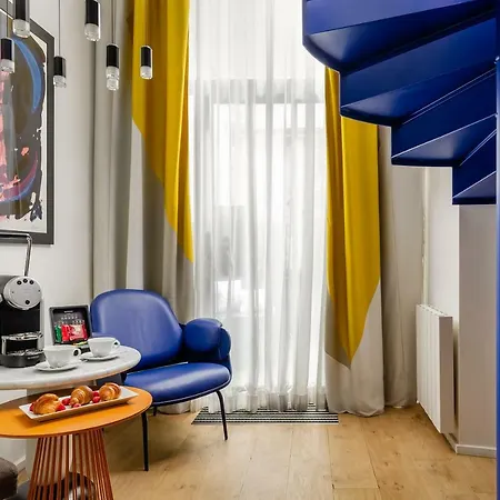 Du Ministère 4* Paris