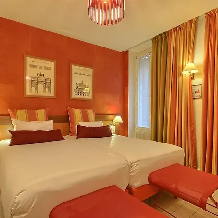 Hotel Timhotel Invalides Eiffel 3*