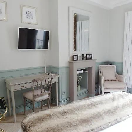 D : Louvre Elegant 3* פריז