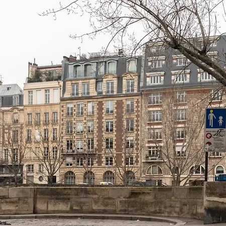 3-bedroom Quai Des Grands Augustins Appartement