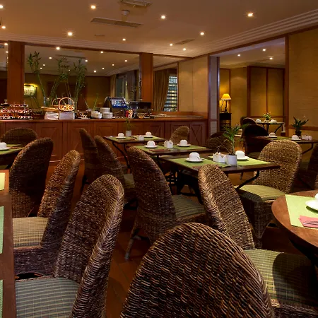 Xo Hotel 4*