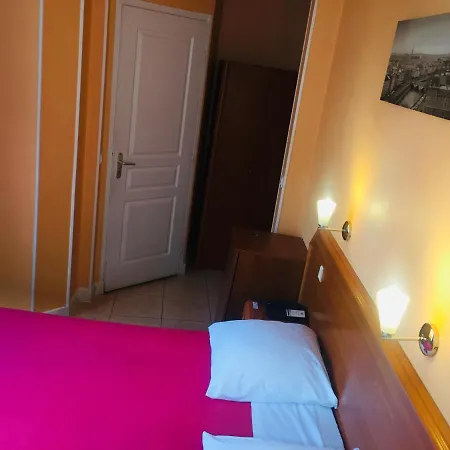 Hotell Le Mediterraneen 3*