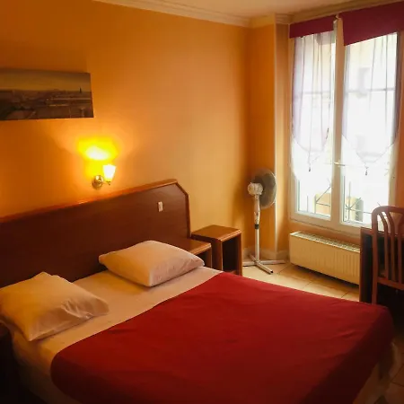 Hotell Le Mediterraneen 3*