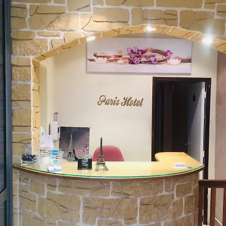 Le Mediterraneen Hotell 3*