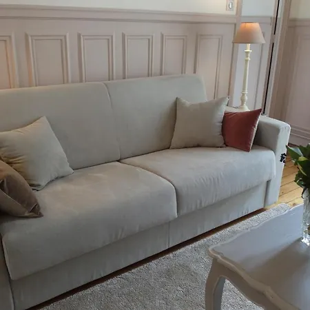 Bed & Breakfast D : Louvre Elegant Paris