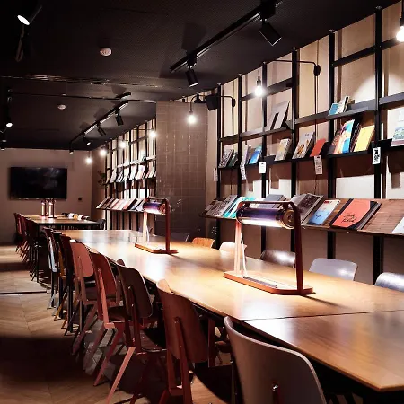French Theory Hotel 3*