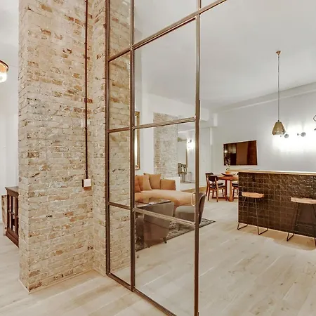 Pick A Flat's In Louvre Saint Honore Apartment