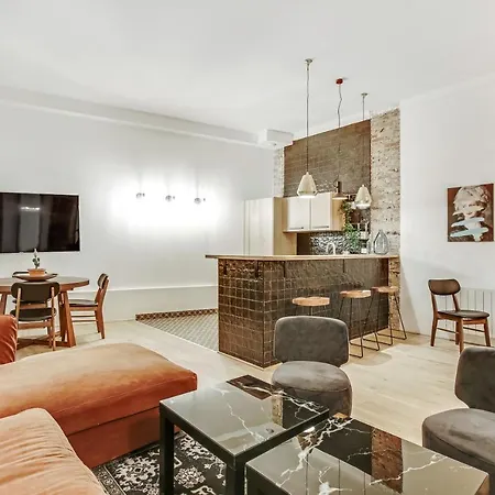 Pick A Flat's In Louvre Saint Honore Apartment *