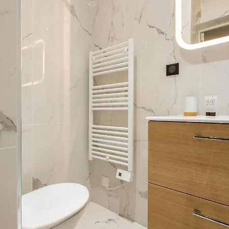 Cmg Montmartre/ Marche Saint-pierre Appartement