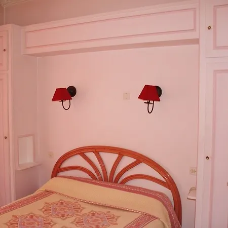 Parc 3* Paris