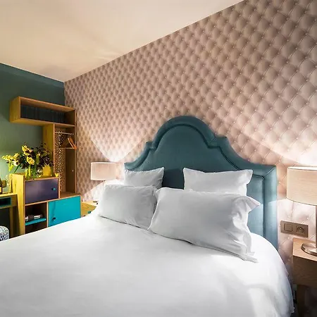 Hotel La Parizienne Paris