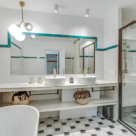 Apartment Pick A Flat's In Louvre Saint Honore